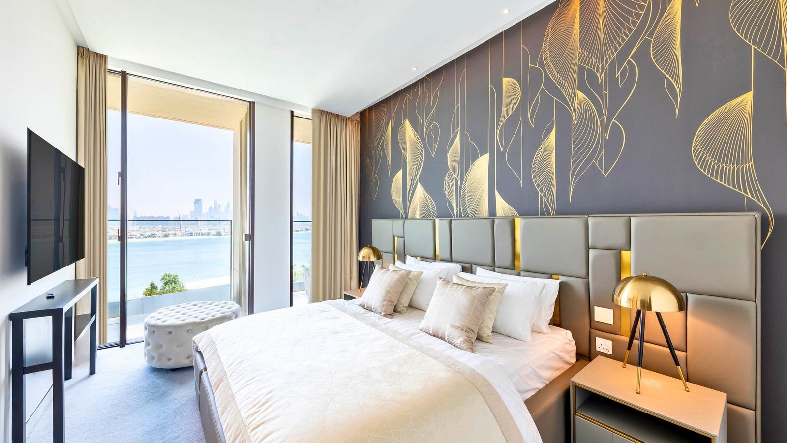 Third bedroom with Palm view, The Royal Atlantis 3 bedroom sky court Third bedroom with Palm view, The Royal Atlantis 3 bedroom sky court